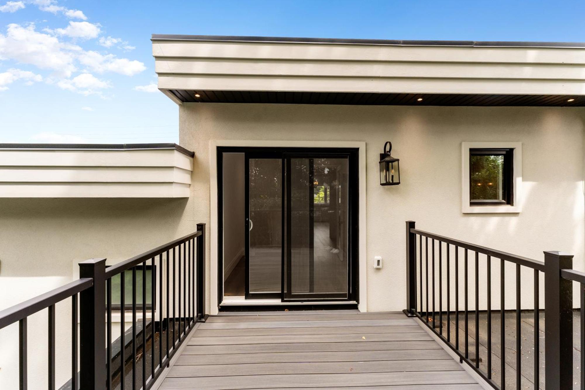Luxury Home - 5 Min From Airport, 15 To Downtown Toronto Ngoại thất bức ảnh